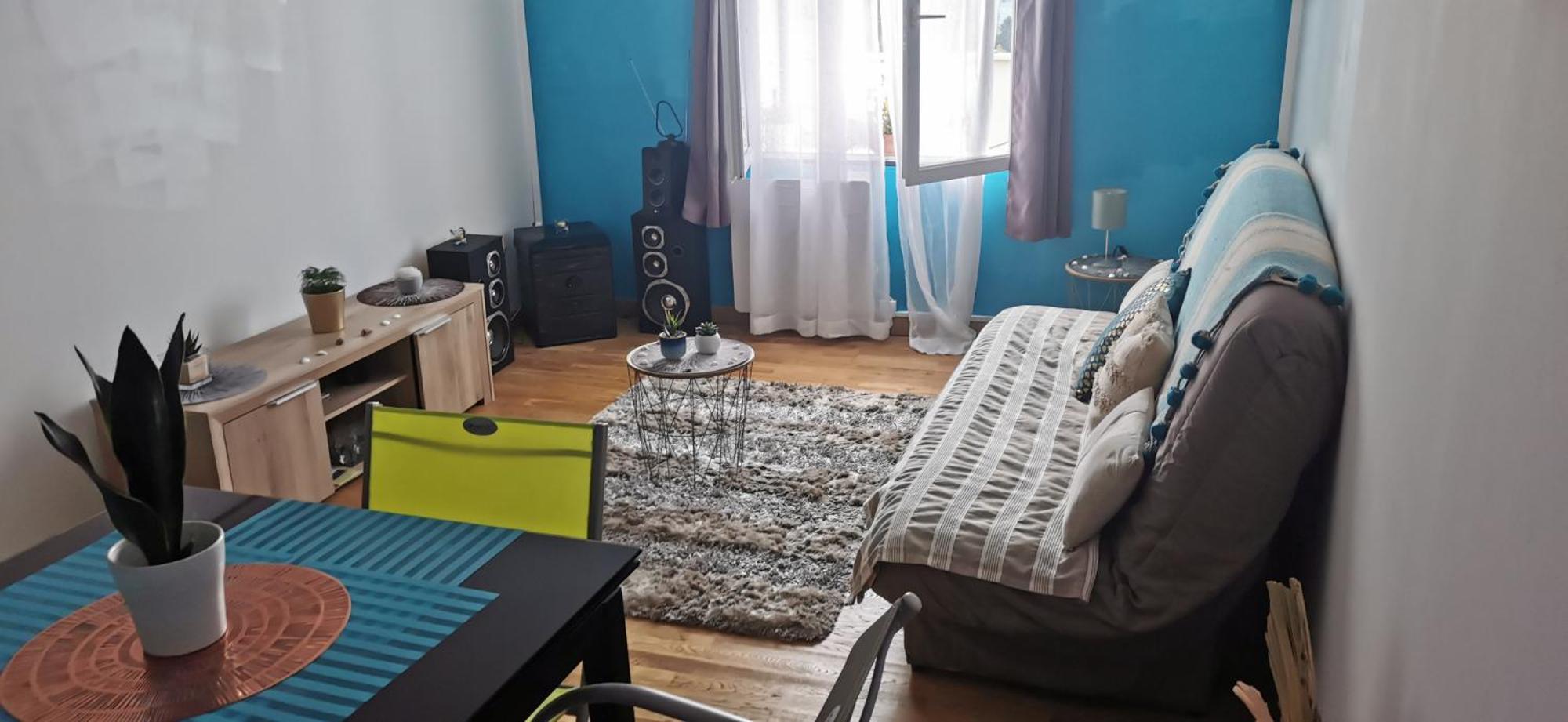 Appartement Au Coeur De Cours La Ville Εξωτερικό φωτογραφία